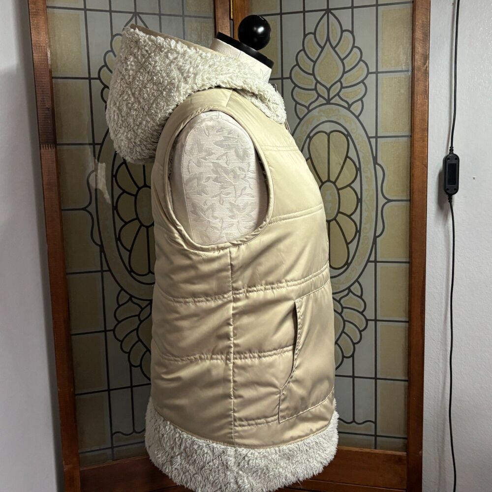 Patagonia Women's Vest Los Gatos Ivory Beige Tan Reversible Hooded Sherpa Size S - Picture 4 of 14